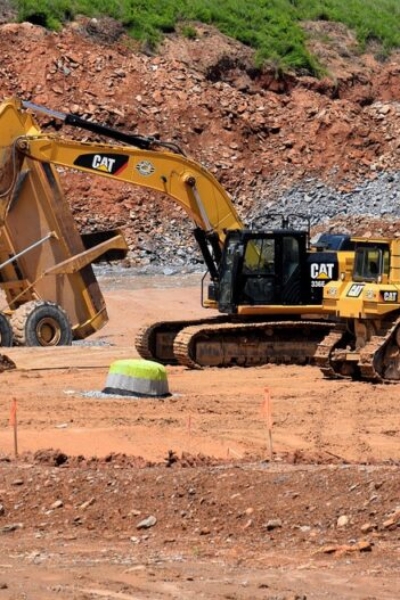 paulbr75-construction-site-2468080_1280
